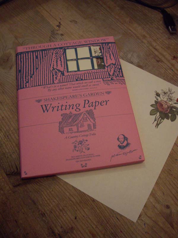 Shakespeare's Garden Writing Paper