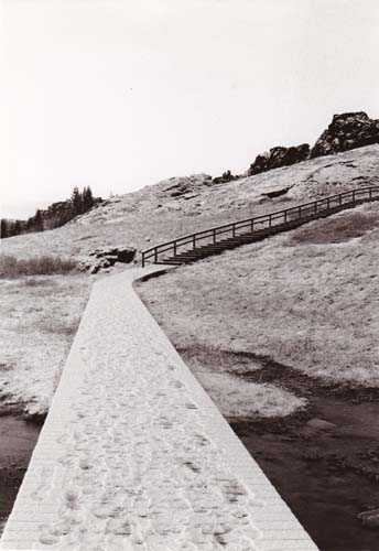 Rebecca Sichel Coates - Iceland 01