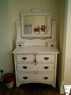 Hand Painted 1900's Dressing Table